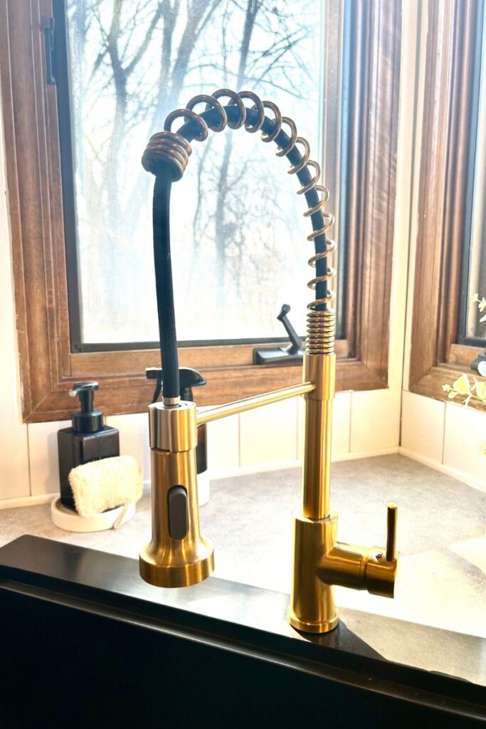 kitchen faucet