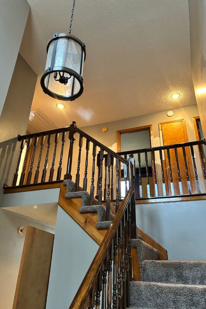 outdated foyer light