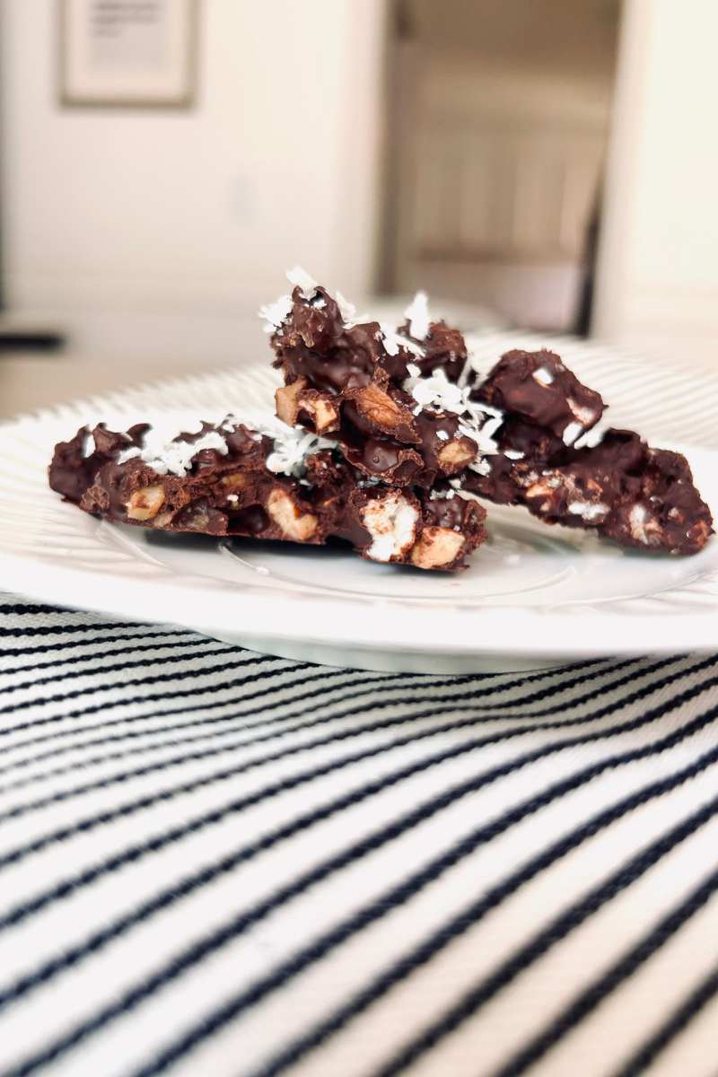 no bake chocolate nutty bars on plate