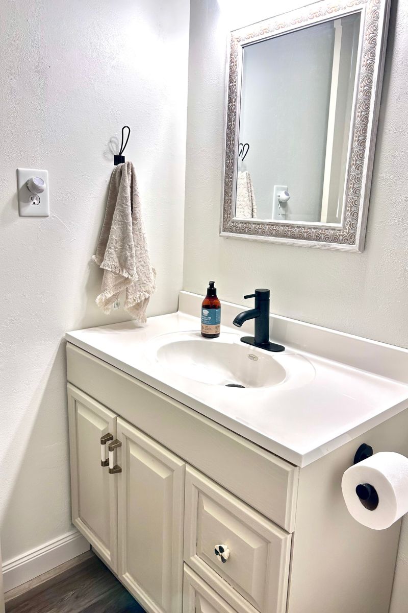 basement bathroom vanity